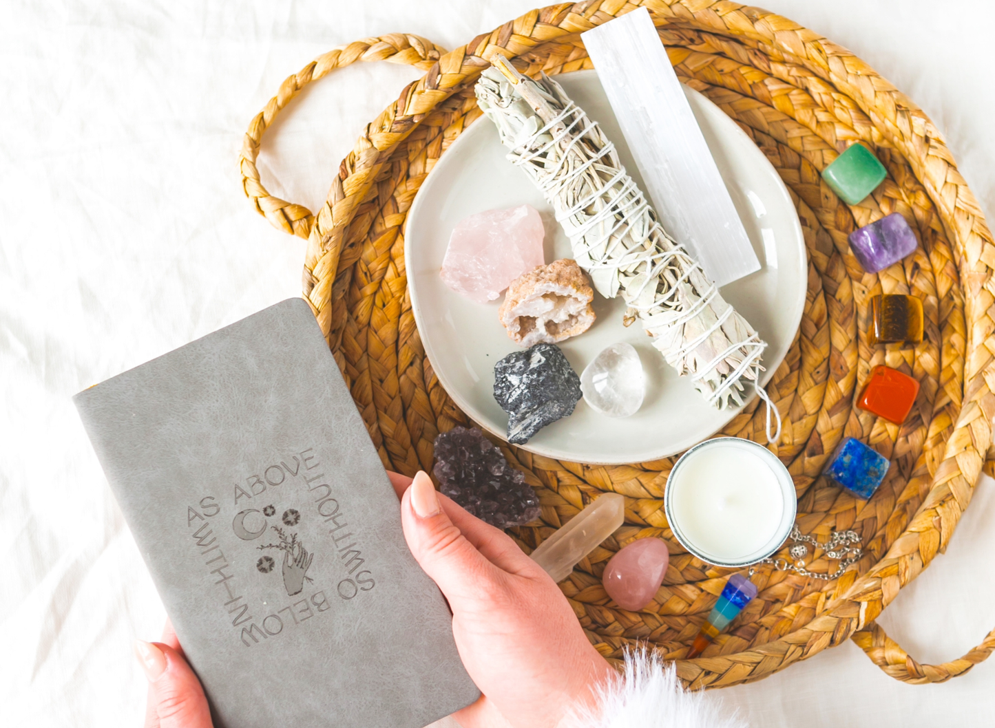 17 Piece Healing Crystals Starter Kit