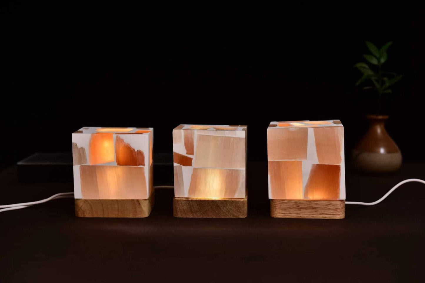 Honey Calcite Lamp – 3 Inch Crystal Cube Lamp