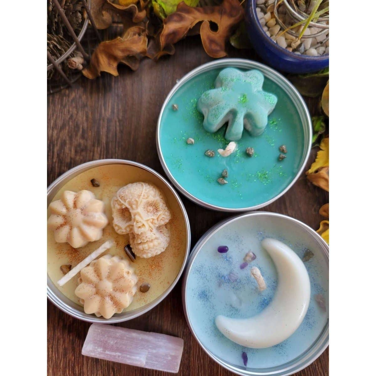 Soy Candles with Crystal chips, Aromatherapy, 4oz/Candle