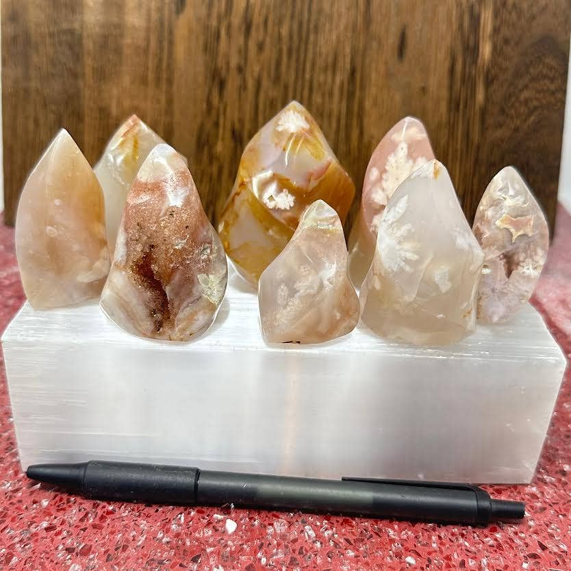 Sakura Flower Agate Mini Flames - 1 lb bag 4-8Pcs roughly